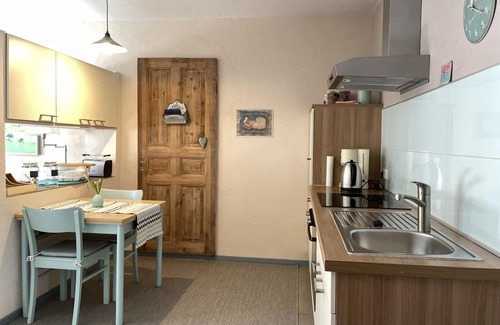 Hauenstein Apartamento | Modern, individually furnished apartment on the edge of the forest