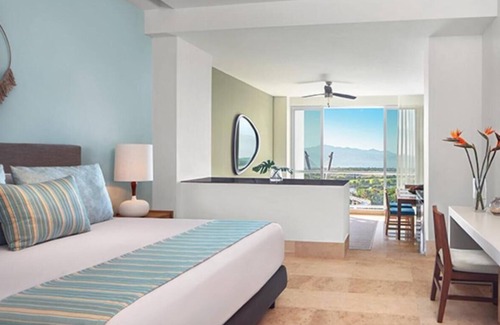 Mezcales Complejo | Modern Junior Suite in Celebrate Park at Vidanta Nuevo Vallarta