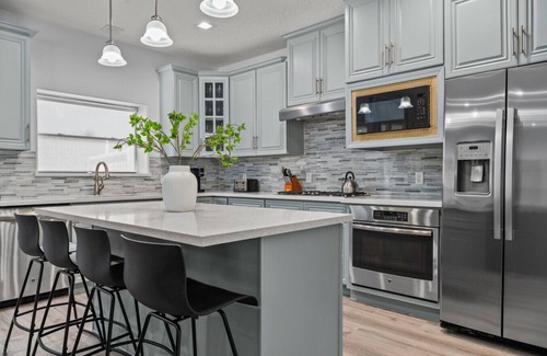 Greater Fondren Southwest Casa | Modern Large home in Gated Community