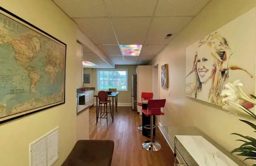 Mars Hill Apartamento | Modern Local Boutique Stay