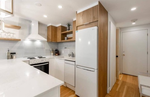 Mont-Tremblant Village Condominio | Modern Lodge Pool & Spa | Mont-Tremblant