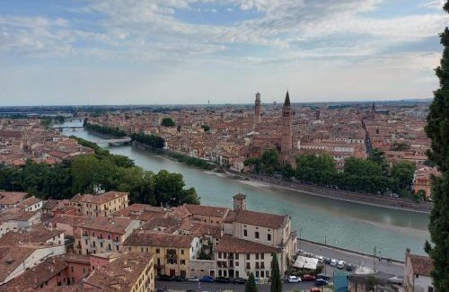 Nord-Est Apartamento | Modern loft FREE PARKING, Old watermill