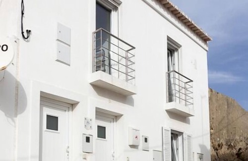 Carrapateira Apartamento | Loft moderno con patio exterior en Carrapateira, Wifi