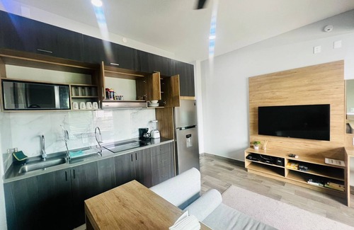 Oaxtepec Apartamento | Modern Loft with Pools and Rooftop Sky Bar