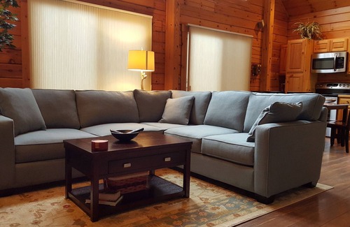 Twin Mountain Casa | Modern Log Home - Corazón de las Montañas Blancas, a minutos de White Mt Nat. Parque