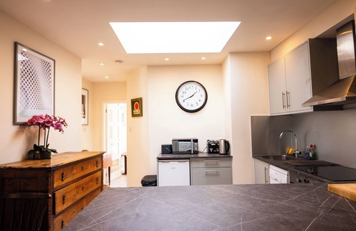 Herne Hill Apartamento | Modern London Stay | Near Brixton | Free Off-Street Parking | WiFi
