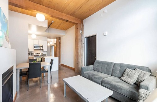 New Tacoma Apartamento | Modern, Lux Tacoma 2BR/2BA Fit for Long Term - 21
