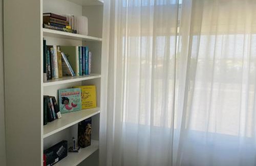 Bacoor City Apartamento | Modern Luxe Condo Unit in Cavite