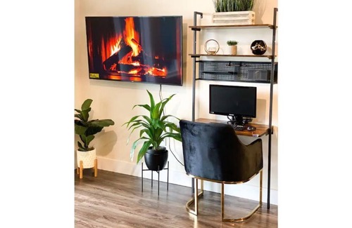 Berryessa Apartamento | Modern Luxe Oasis in the Heart of the Bay.
