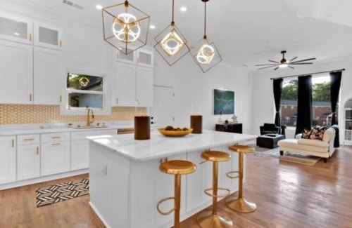 College Park Casa | Modern Luxe Stay in Atlanta