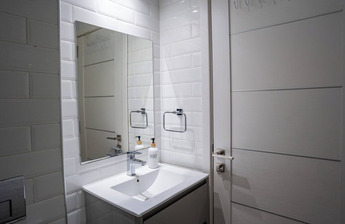 Thompson Estate Apartamento | Modern Luxurious Studio Apartment