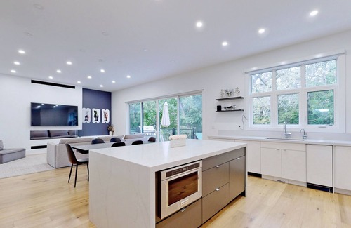 Midtown Toronto Casa | Modern Luxury 5 Bedroom House - Midtown Toronto