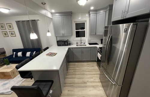 McGinley Square Apartamento | Modern Luxury Apartment near NYC