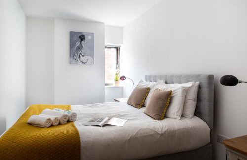 Ormeau Apartamento | Modern Luxury Apartment, Sleeps 6, Best Location