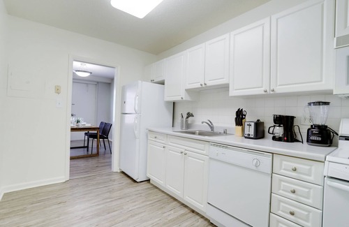 Crystal City Apartamento | Modern & Luxury Condo at Crystal City