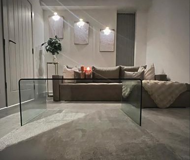 Trafford Apartamento | Modern Luxury Escape Suite In The Heart of Urmston Town Centre