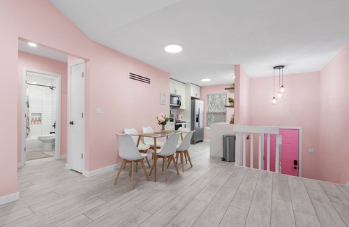 Mission Casa | Modern Luxury Escape with Mini Golf + Game Room