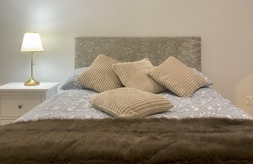 Sutton Central Apartamento | Modern & Luxury Flat