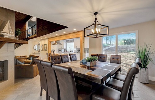 Buford Casa | Modern Luxury Lakehouse w/ Private Dock on Lanier!