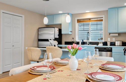 Licton Springs Casa | Modern Luxury Near Green Lake, Seattle
