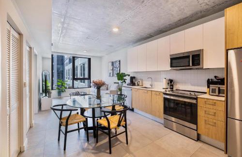 Wynwood Art District Apartamento | Modern Luxury Private at Miami by Unique Stays