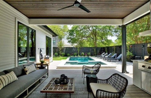 Montopolis Casa | Modern Luxury Ranch | Heated Pool