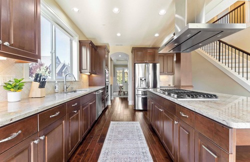 Bethany Casa | Modern Luxury Stay in Bethany – 5BR Home with Office & Spacious Backyard #42237