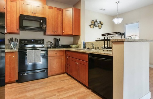 Merced Apartamento | Modern Luxury Suite