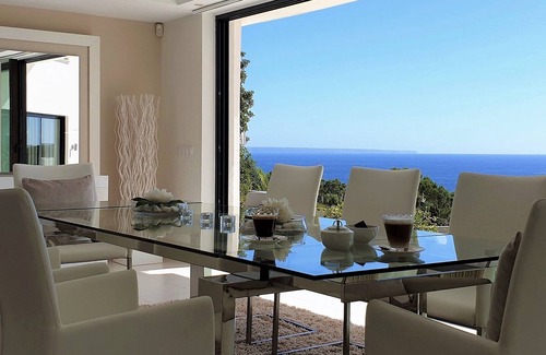 Badia de Palma Casa | MODERN LUXURY VILLA, SEA / MOUNTAIN VIEW, SOUTH FACING, PRIVATE POOL, 5 MIN. TO THE BEACH