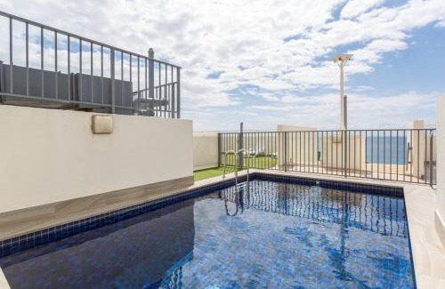 Manly Apartamento | Modern Manly Apartment with Stunning Views, Pool