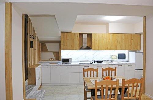 Kruje Apartamento | Modern Marvel Apartment