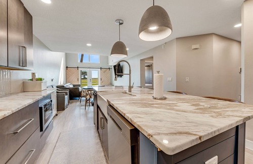 Oceanaire Terrance Casa | Modern Marvel by the Sea
