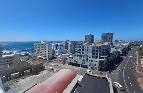 Claremont Apartamento | Modern Micro Apartment Sea-Point