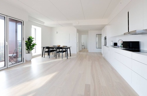 Vesterbro Apartamento | Modern Minimalist Apartment with Panoramic Views