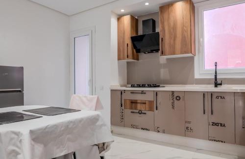 Quartier Maamora Apartamento | Modern-Minimalist apt in Kenitra