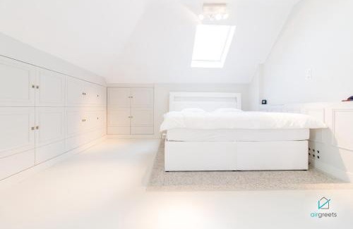 Wahring Apartamento | MODERN, MINIMALIST FLAT IN VIENNA