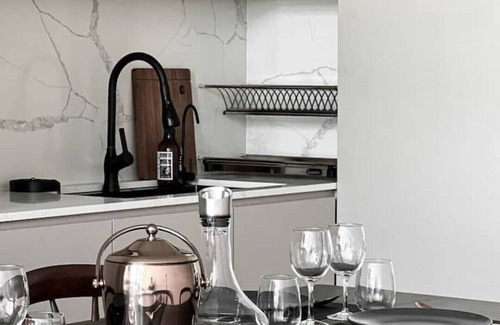 Taman Mutiara Apartamento | Modern Minimalist House near KL