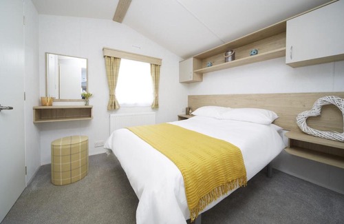 Prestonpans Complejo | Modern mobile home premium pitch