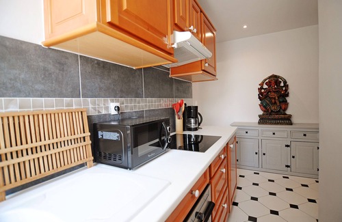 Montmartre Apartamento | Modern Montmartre - A Stylish Home for Couples & Families - Sleeps up to 4
