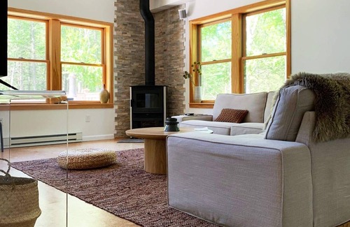 Chichester Casa | Modern Mountain Getaway | The Catskills Cottage