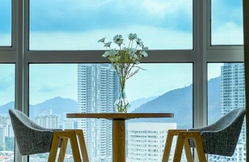 Seri Tanjung Pinang Apartamento | Modern Muji 3 Bedder Retreat with Netflix & Fast WiFi