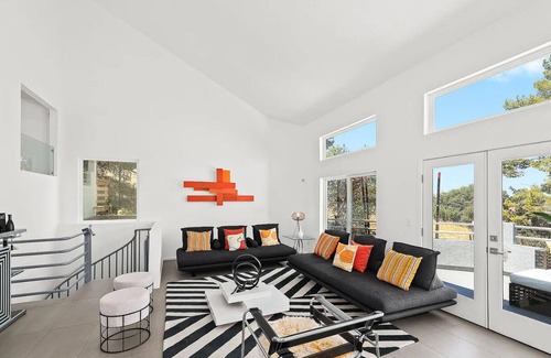 South Arroyo Casa | Modern Multi-Level Pool Home!