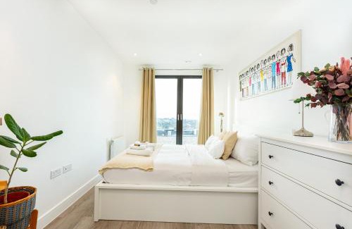Wandsworth Apartamento | Modern New 2BR wViews & Balcony in Wandsworth