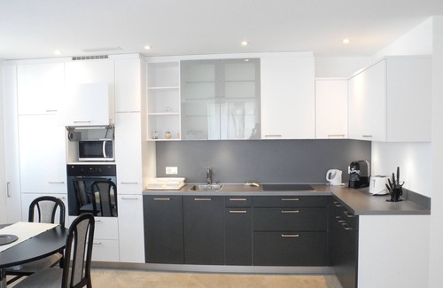 Brig Apartamento | Moderno, Nueva 3. 5 habitaciones Piso en Brig con una maravillosa vista de las montañas