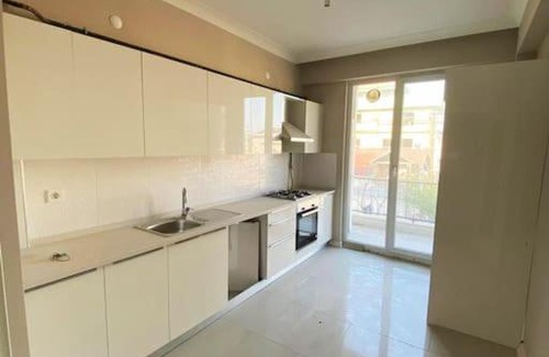 Serdivan Apartamento | Modern New furniture Apartment -Istanbul Highway