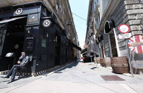 Old Town Apartamento | Modern Newly Refurbished Studio! Main Street