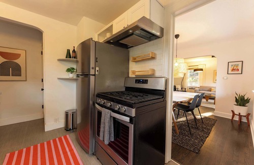 Kenton Casa | Modern North Portland Haven