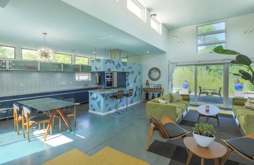 Miller Beach Casa | Modern Oasis 2 blocks to Beach Rooftop Terrace