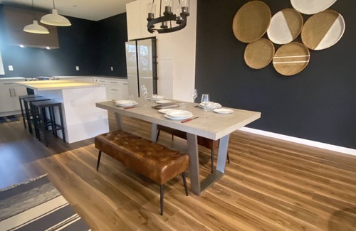 Prince George Casa | Modern Oasis