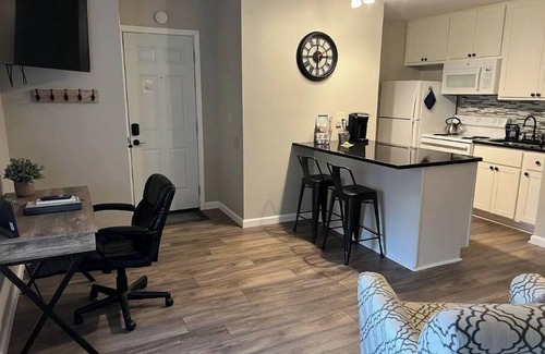 Wooster Apartamento | Modern Oasis in Historic 1 BR Apt